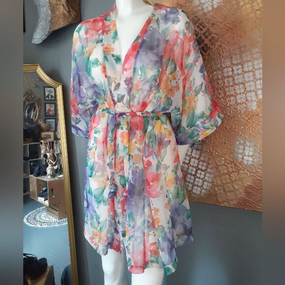 Vintage Floral Sheer Kimono Robe - Picture 14 of 14